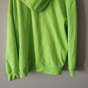 uses sweater good condition